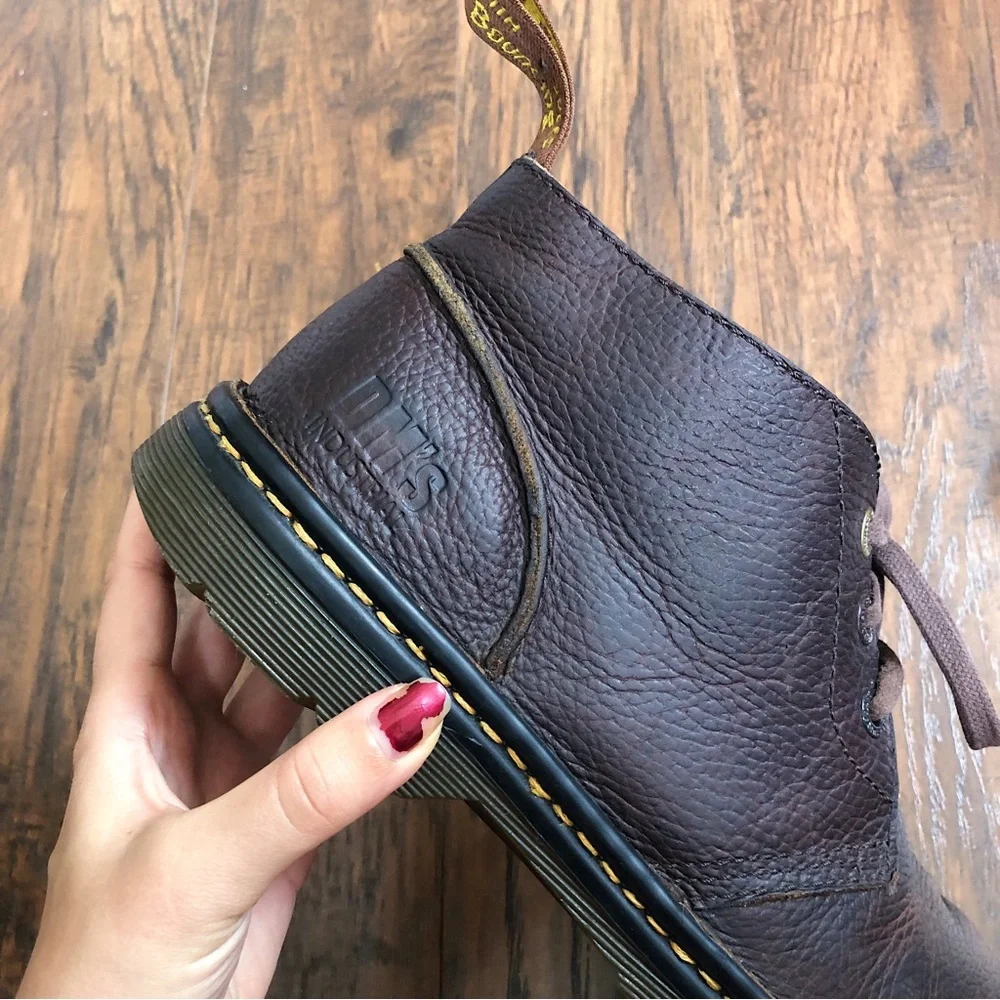 SOLD Dr Martens • Sussex ankle boots Bear Track Slip Resistant Chukka lace up - Picture 5 of 13